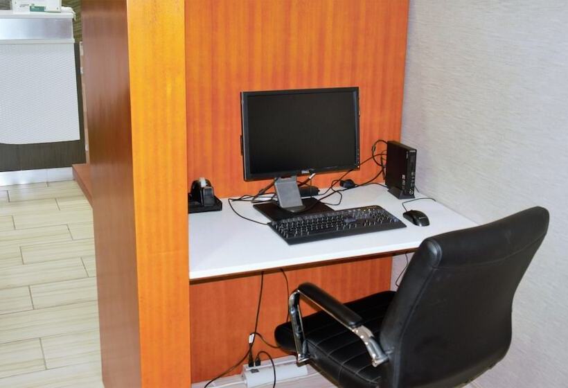 فندق Quality Inn & Suites Near White Sands National Park