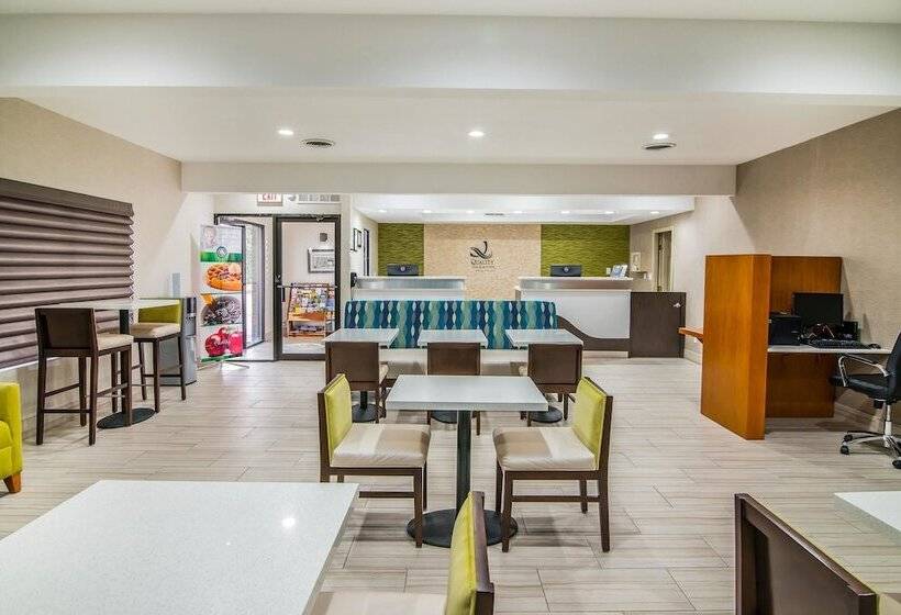فندق Quality Inn & Suites Near White Sands National Park