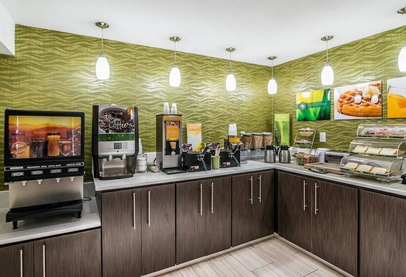 فندق Quality Inn & Suites Near White Sands National Park