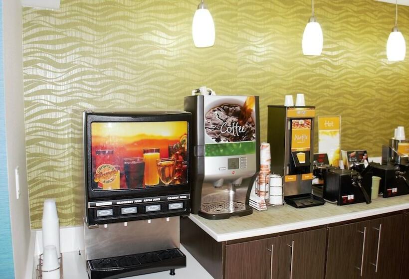 فندق Quality Inn & Suites Near White Sands National Park