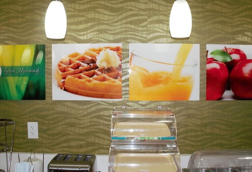 فندق Quality Inn & Suites Near White Sands National Park