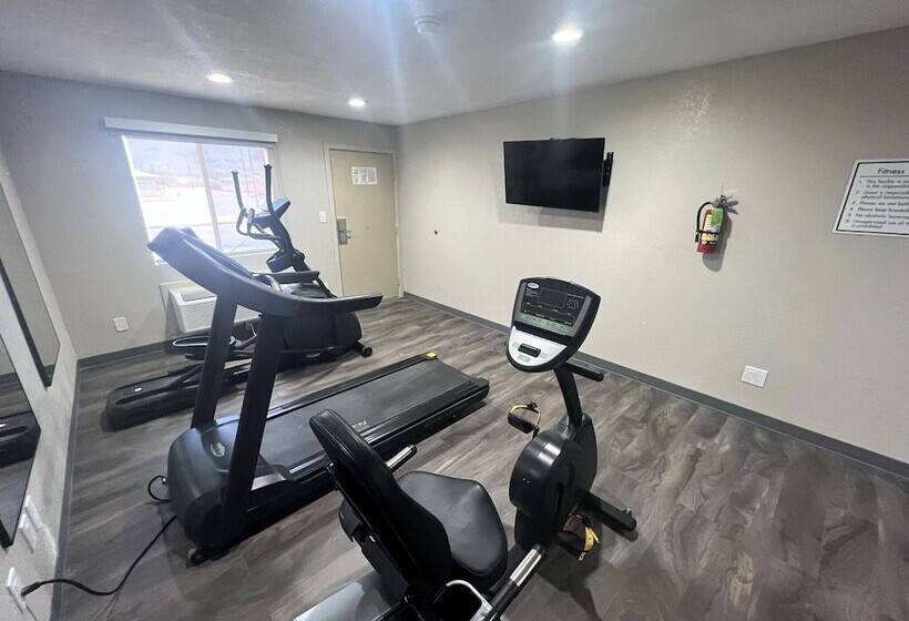 فندق Quality Inn & Suites Near White Sands National Park