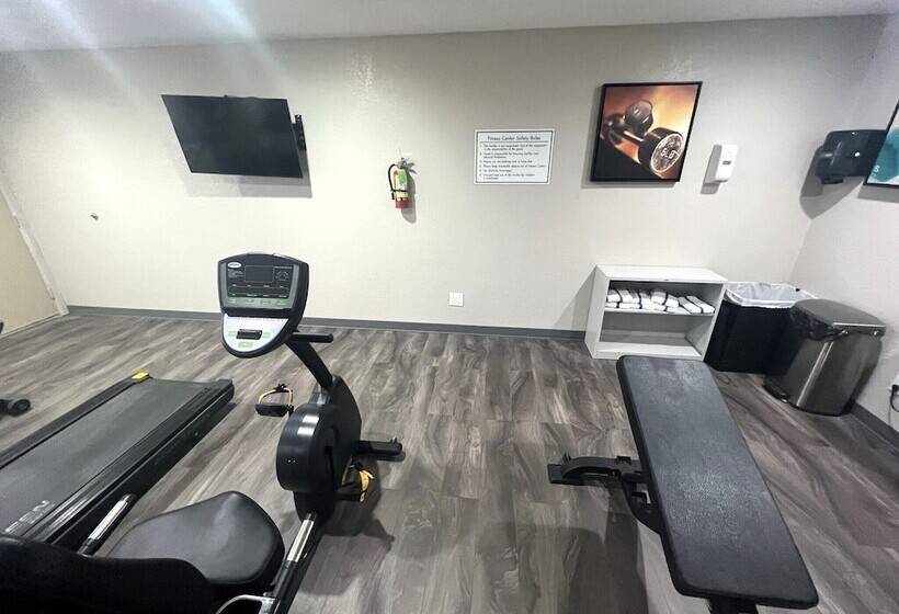 فندق Quality Inn & Suites Near White Sands National Park