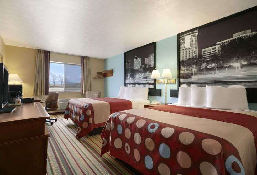 فندق Super 8 By Wyndham Park City/north Wichita Area