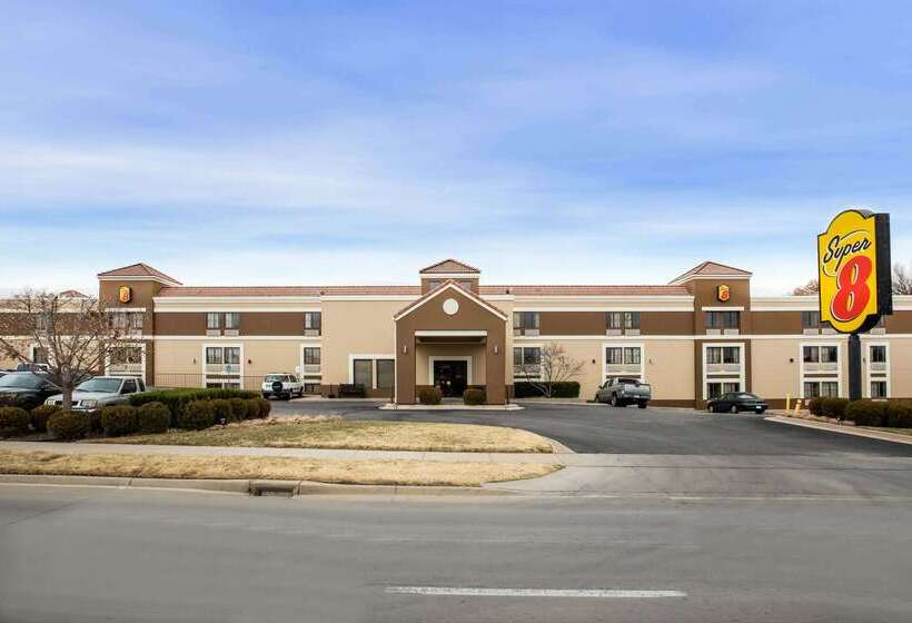 ホテル Spark By Hilton Wichita East