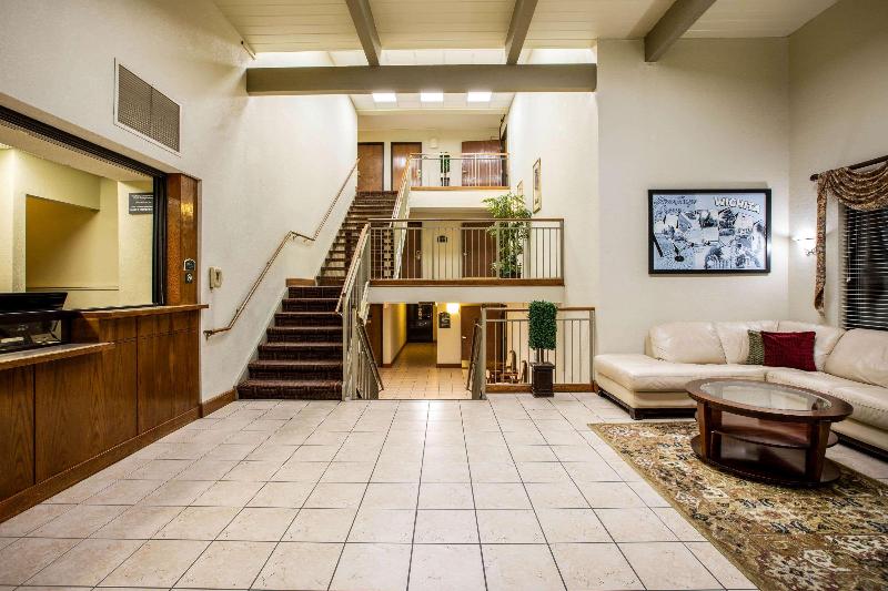 ホテル Spark By Hilton Wichita East