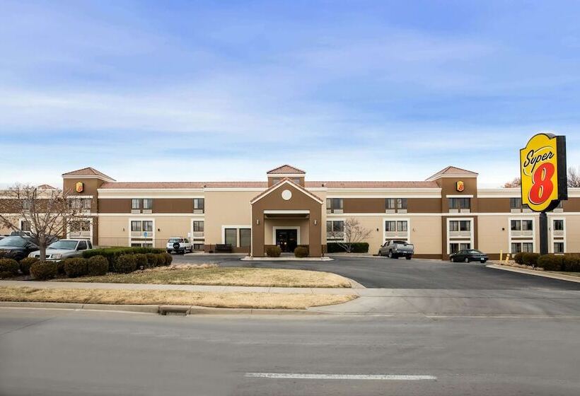 ホテル Spark By Hilton Wichita East