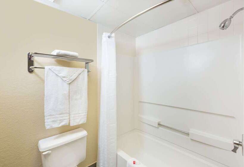 בית מלון כפרי Super 8 By Wyndham Wichita North