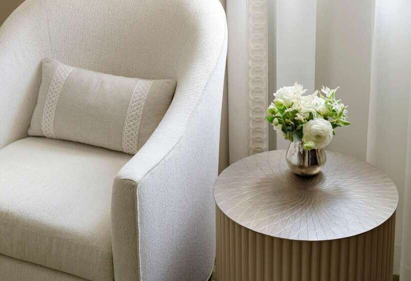 هتل The Hermitage