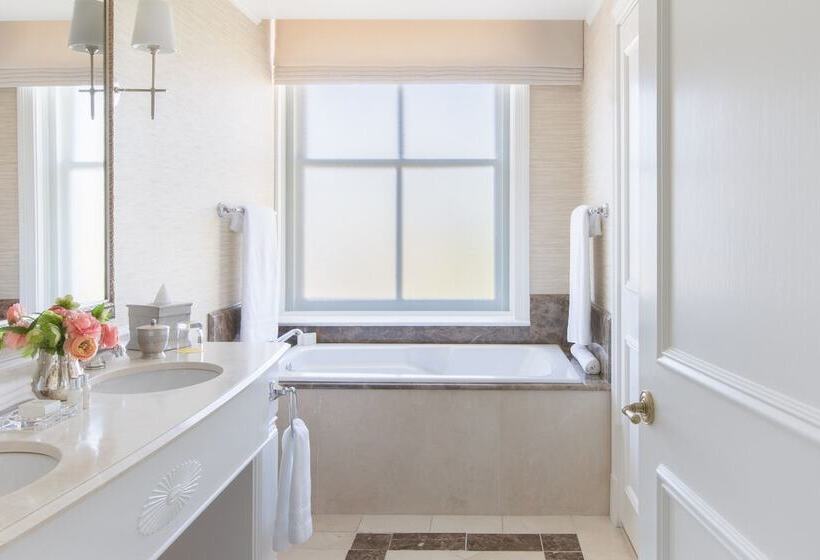 هتل The Hermitage