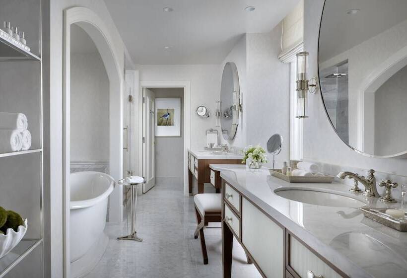 هتل The Hermitage