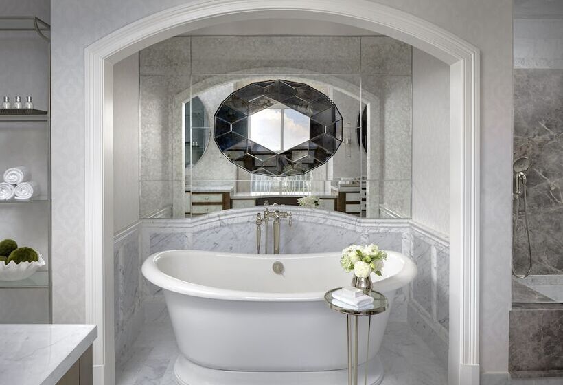 هتل The Hermitage