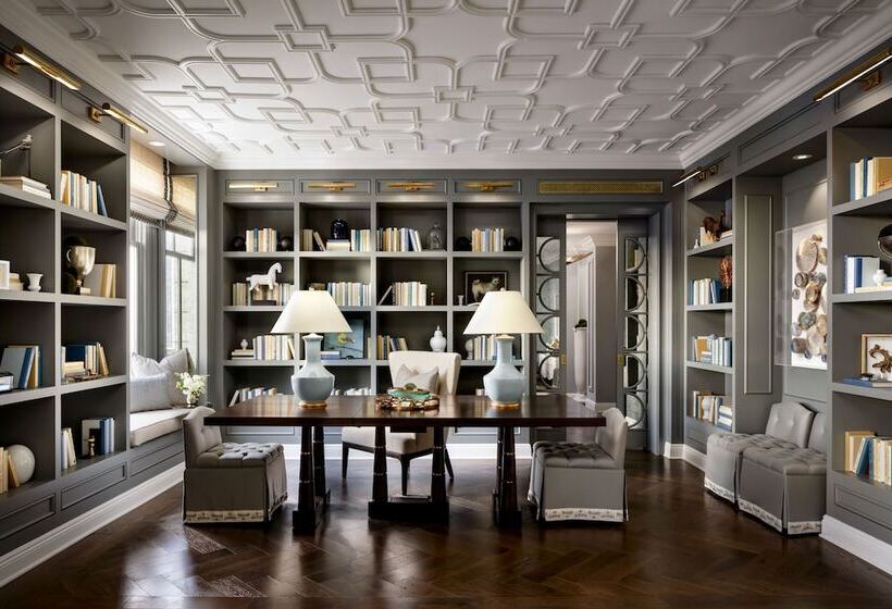 هتل The Hermitage