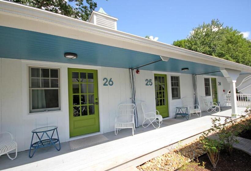 فندق The Lodge On The Cove