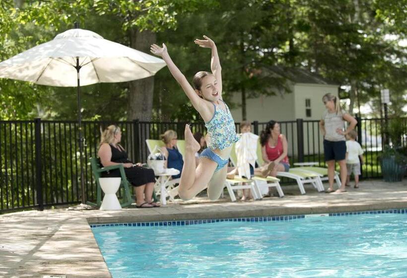 فندق The Lodge On The Cove