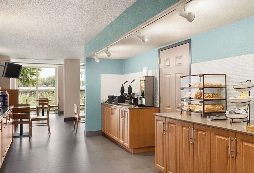 فندق The Palms Inn & Suites Miami, Kendall, Fl