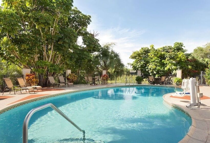 בית מלון כפרי The Palms Inn & Suites Miami, Kendall, Fl