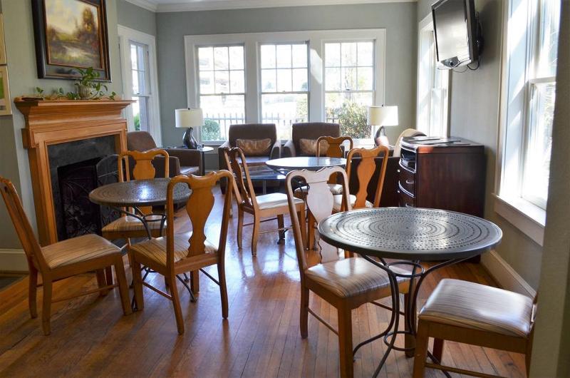 호텔 The University Inn At Emory