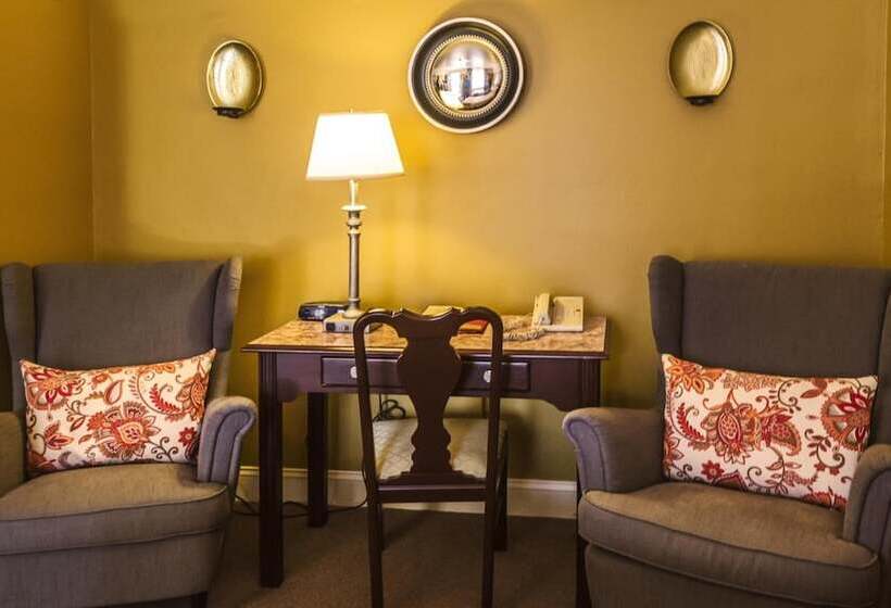 هتل The University Inn At Emory