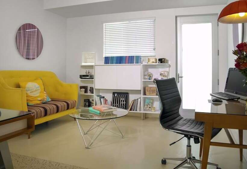 فندق The Vagabond