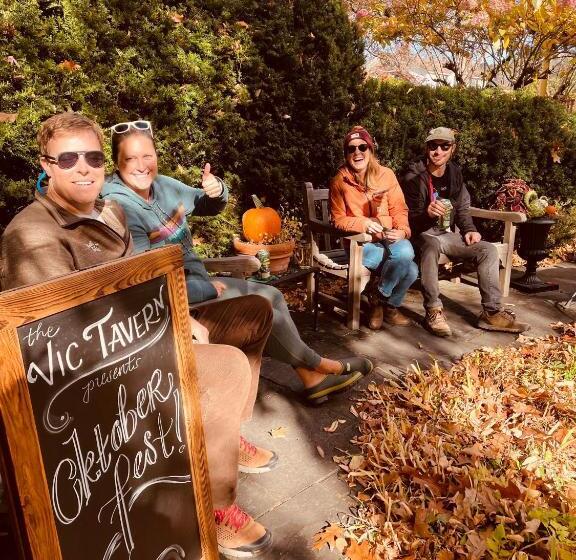 酒店 The Village Inn Of Woodstock