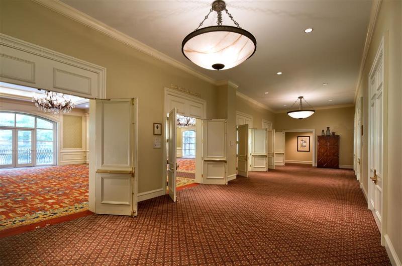 Отель The Westin Riverwalk, San Antonio