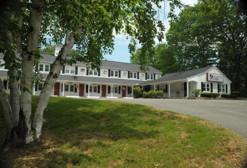 ホテル University Lodge