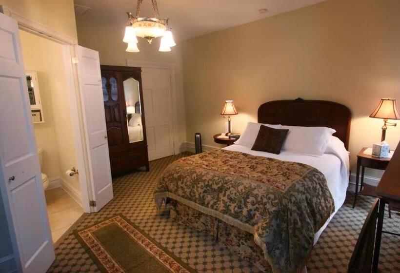 בית מלון כפרי Vandiver Inn