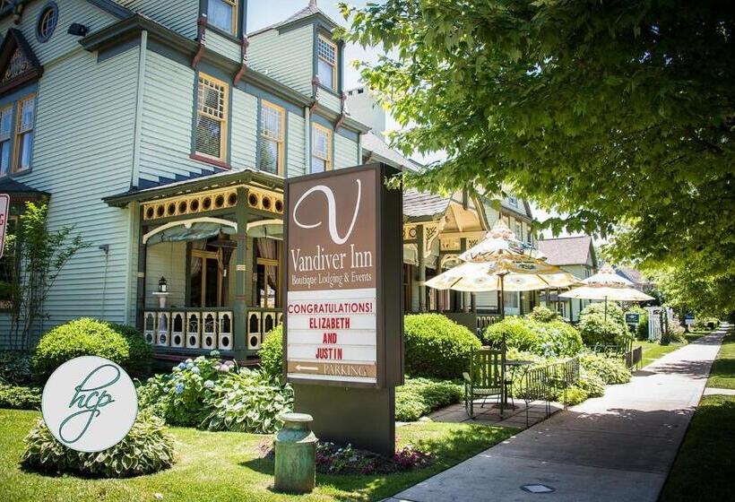 בית מלון כפרי Vandiver Inn