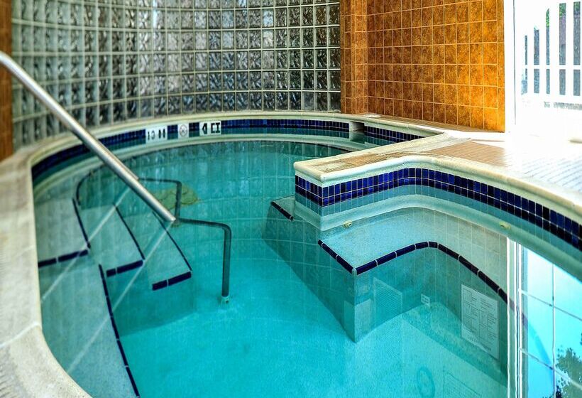 هتل Hilton Vacation Club Varsity Club Tucson