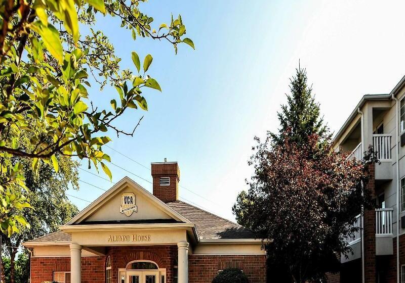 هتل Hilton Vacation Club Varsity Club Tucson