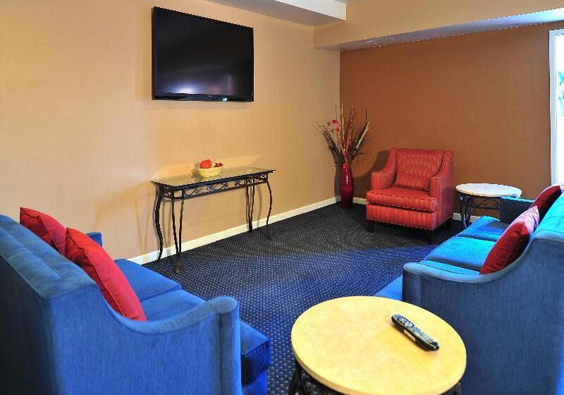 هتل Hilton Vacation Club Varsity Club Tucson