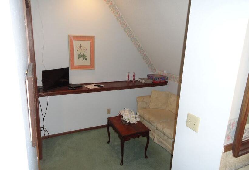 בית מלון כפרי Victorian Inn B&b