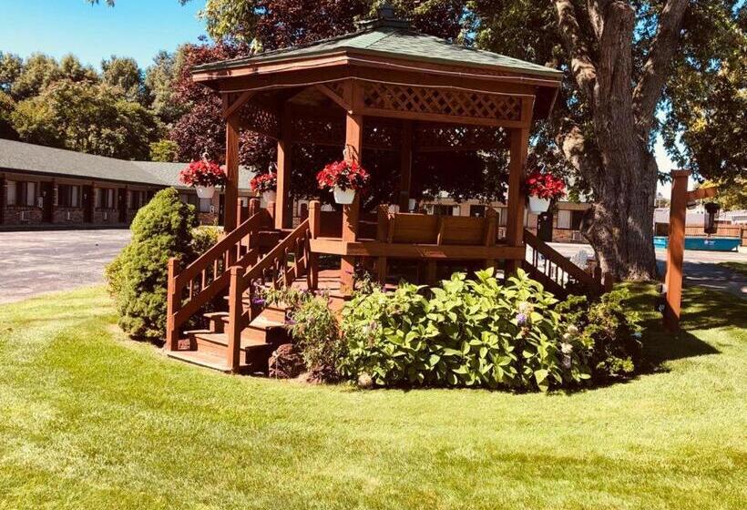 Отель Viking Arms Inn  Ludington