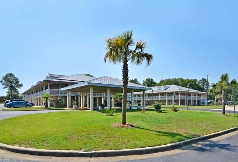 Motel 6 Sandersville, Ga