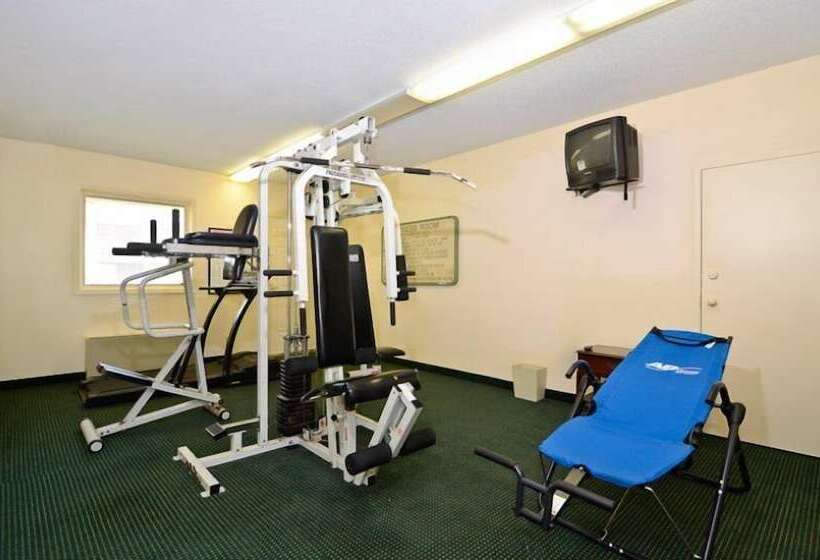 Motel 6 Sandersville, Ga