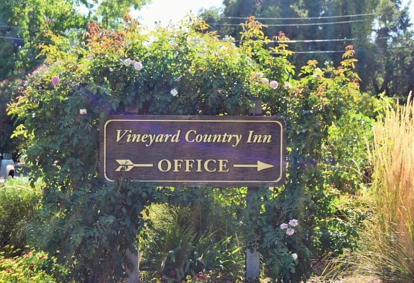 호텔 Vineyard Country Inn