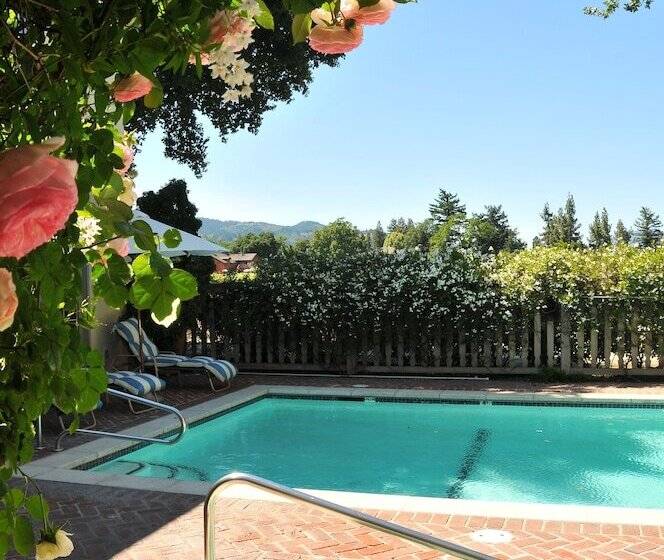 ホテル Vineyard Country Inn