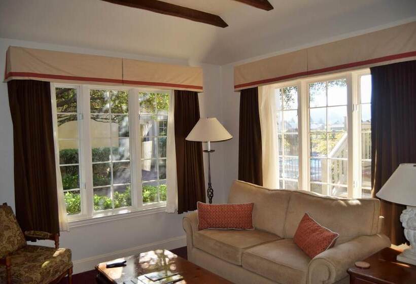 호텔 Vineyard Country Inn