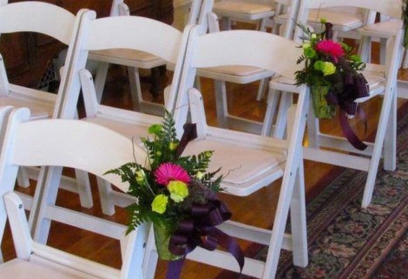 فندق Walnut Street Inn