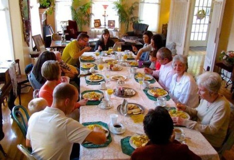 فندق Walnut Street Inn