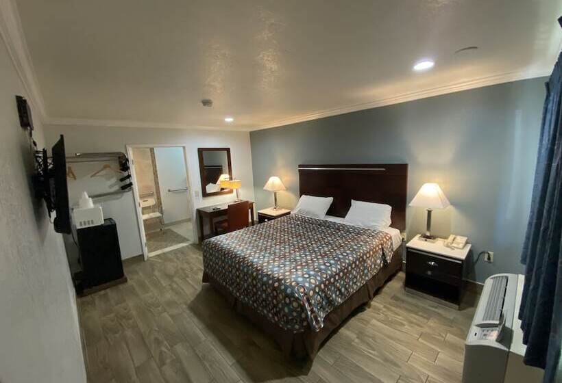 فندق Welcome Inn Corona