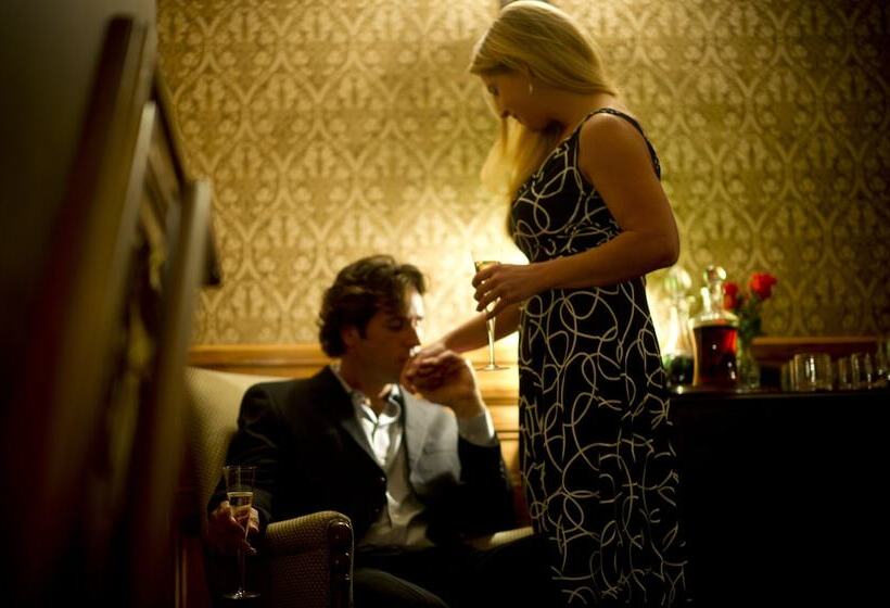 هتل Wentworth Mansion