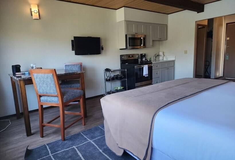 Отель Westcliff Lodge