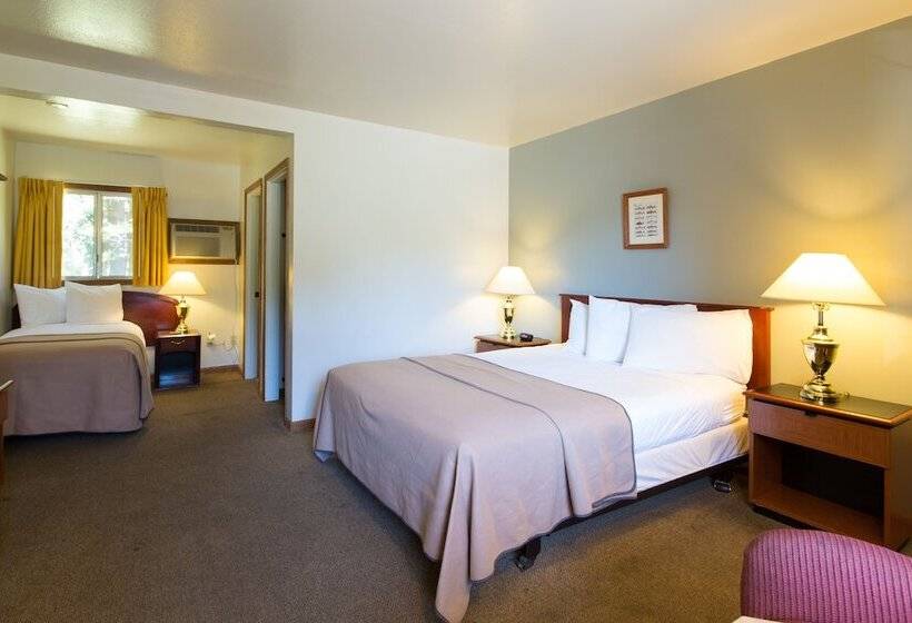 Отель Westcliff Lodge