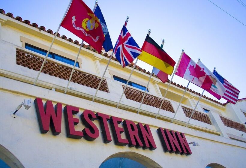 호텔 Old Town Western Inn