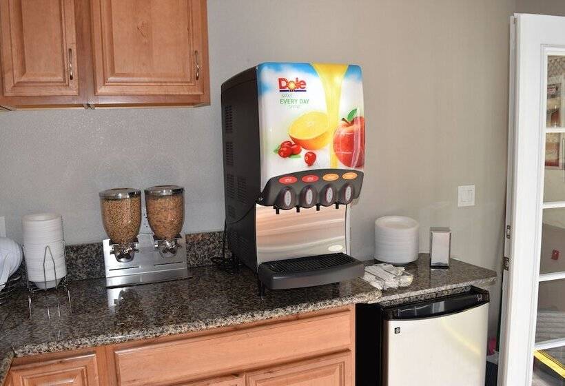 호텔 Old Town Western Inn