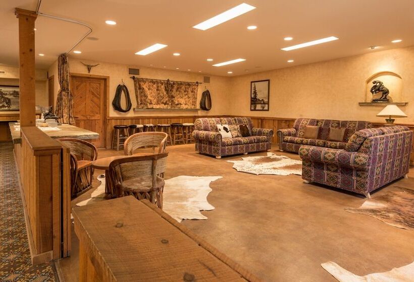 هتل White Stallion Ranch