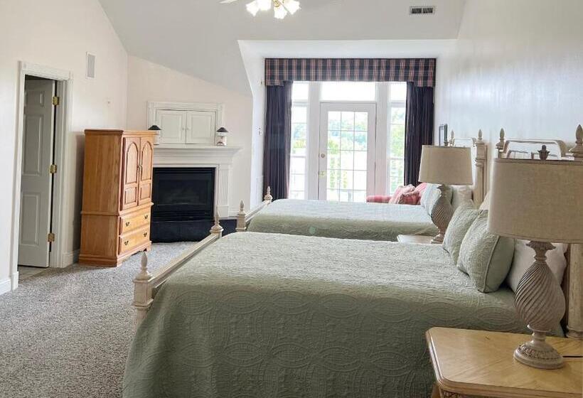 فندق Whitestone Inn