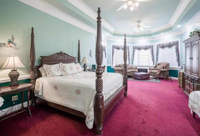 فندق Whitestone Inn